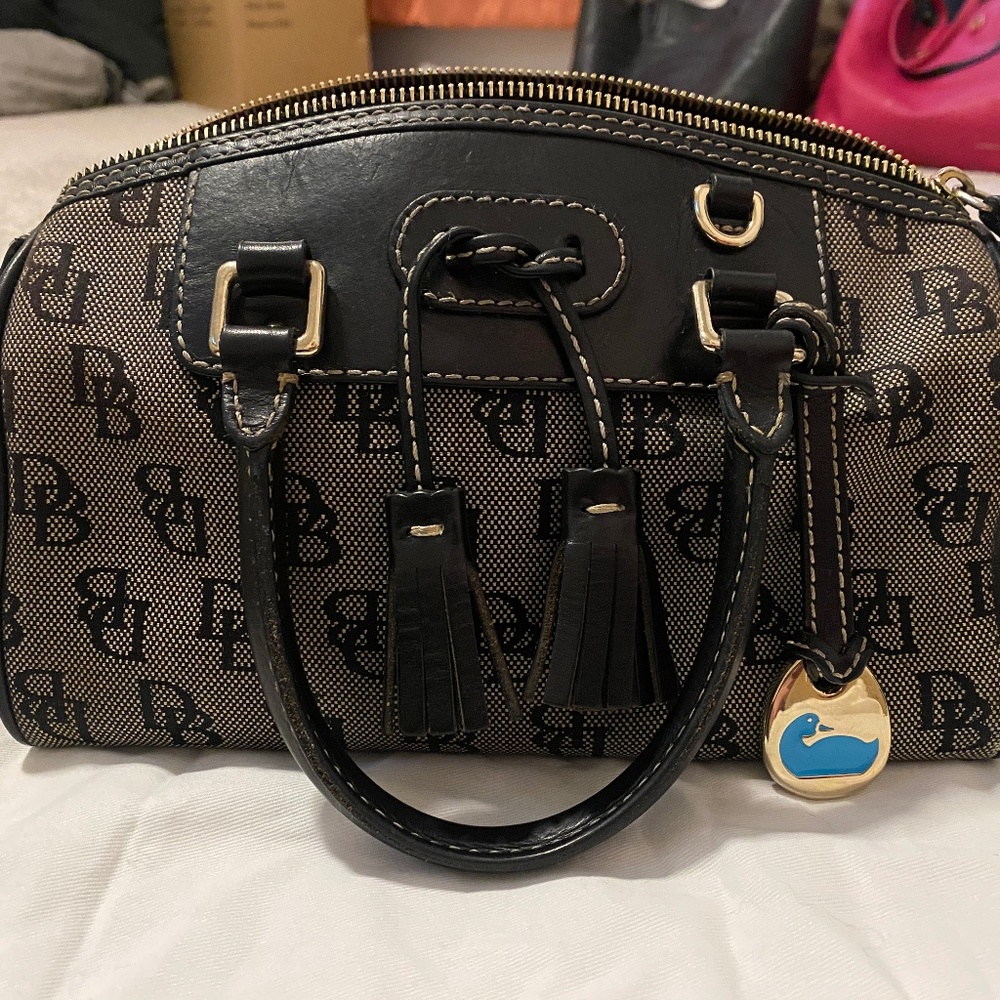 Dooney and Bourke 1975 Handbag